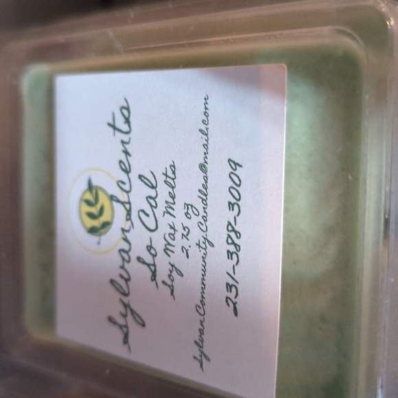 Hand poured soy wax melts - Picture 8 of 13